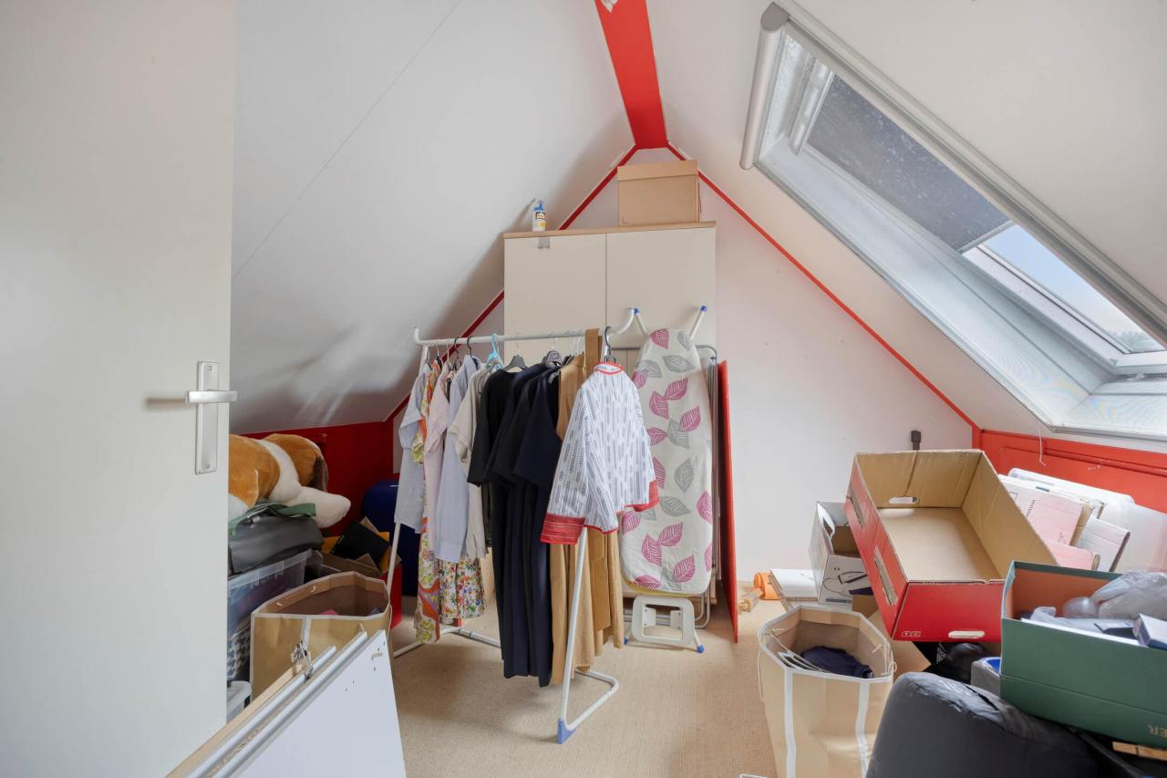 housePhoto