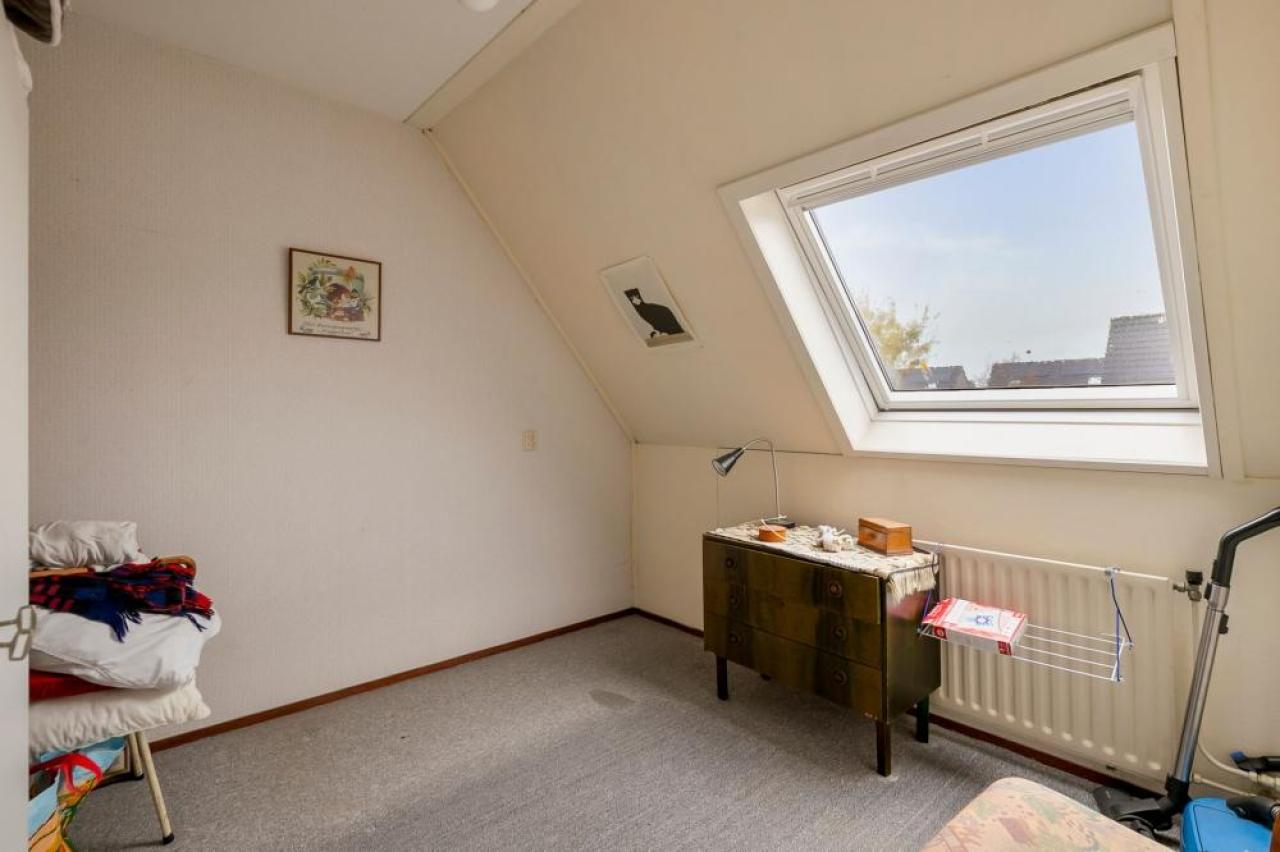 housePhoto