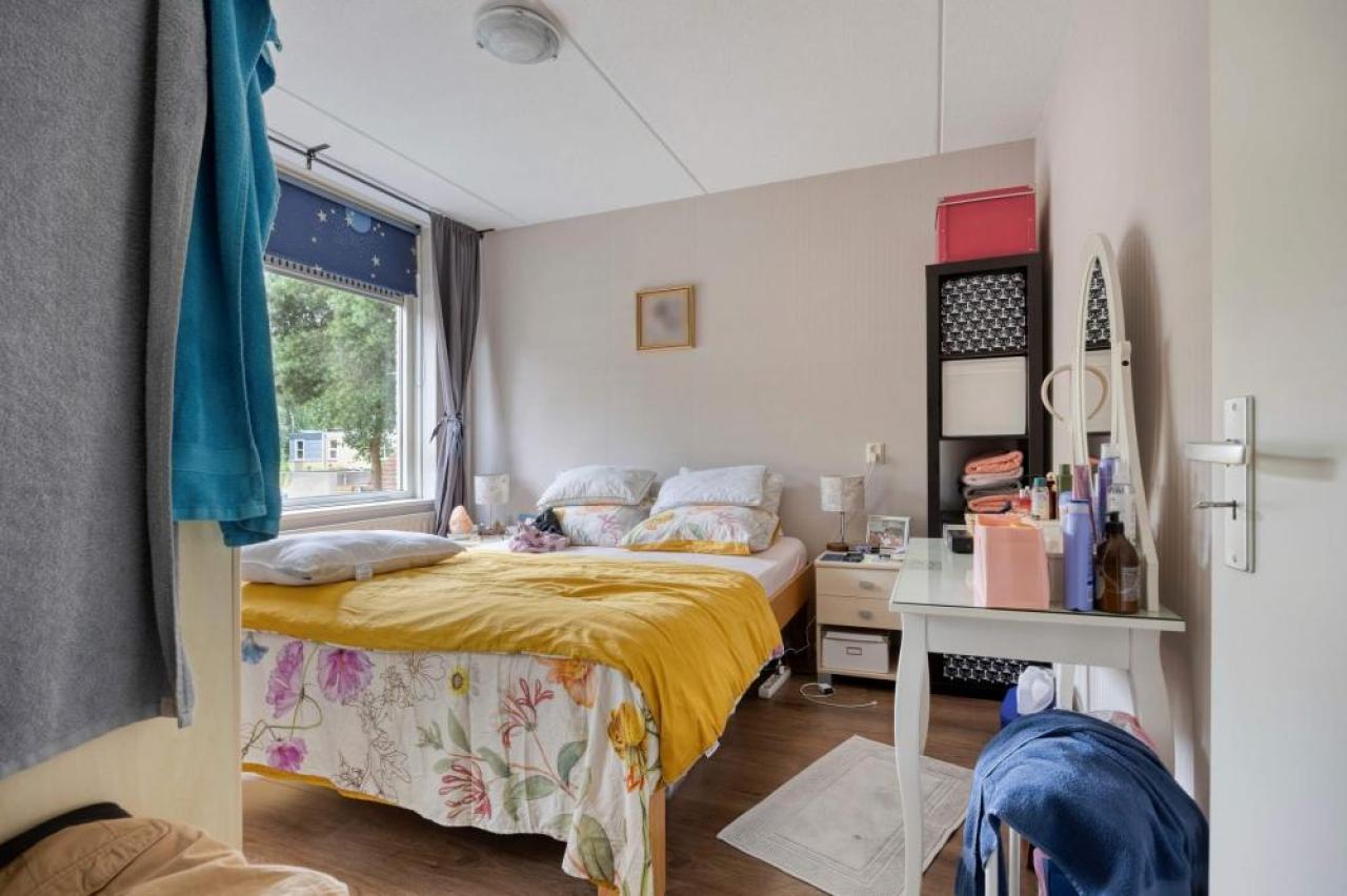 housePhoto