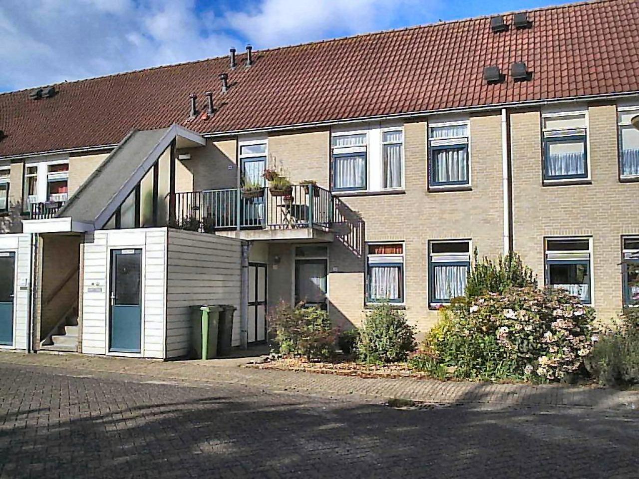housePhoto