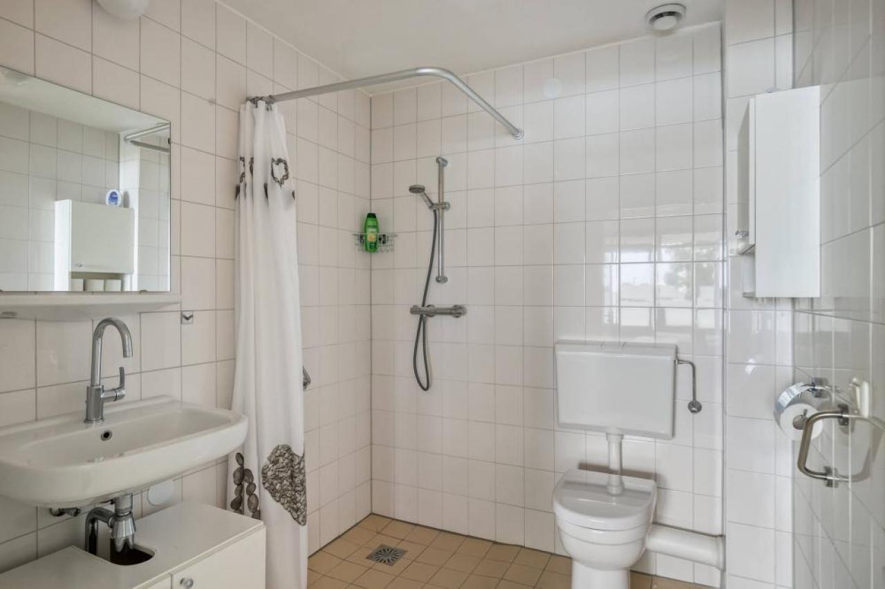 housePhoto