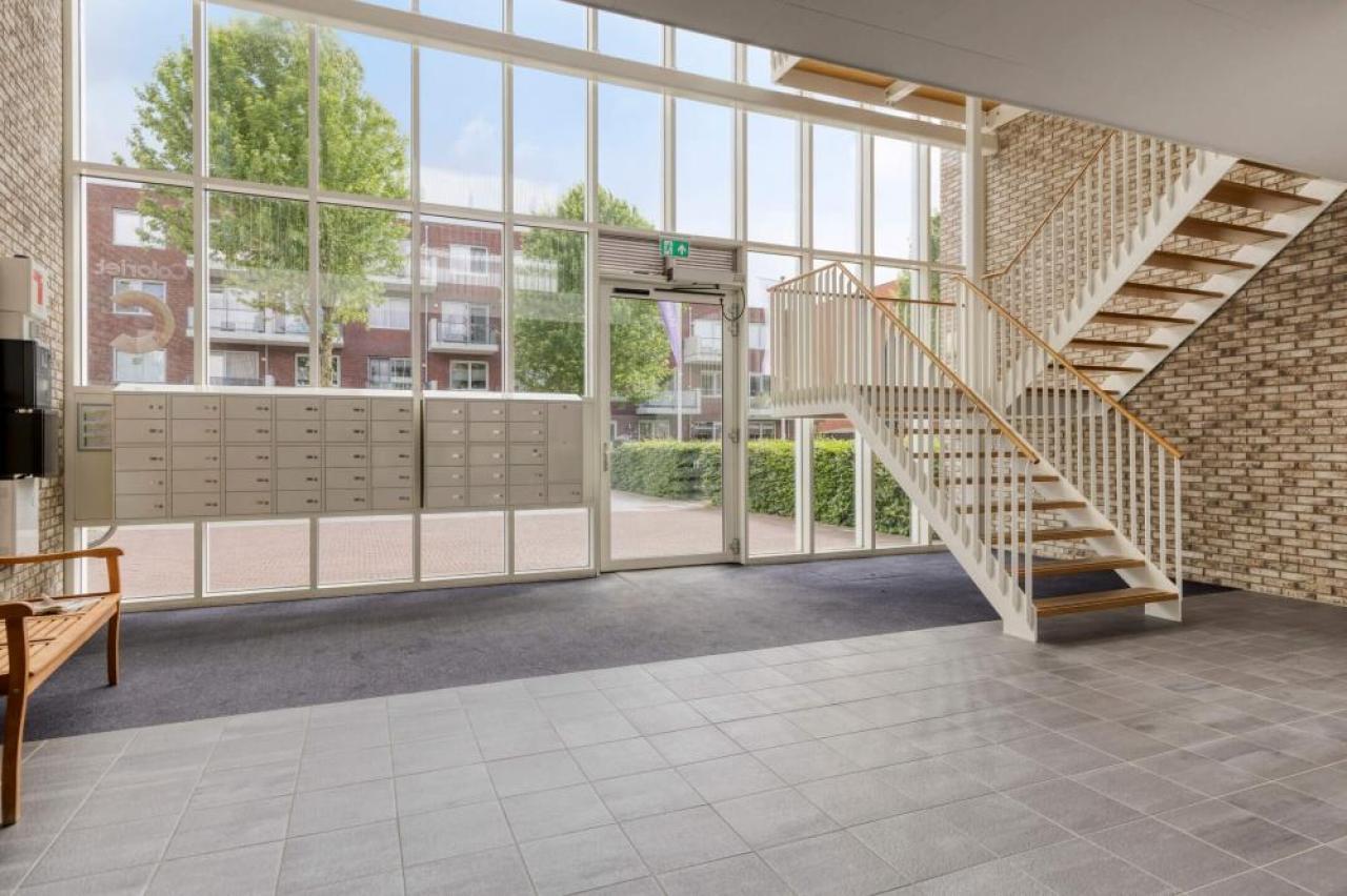 housePhoto
