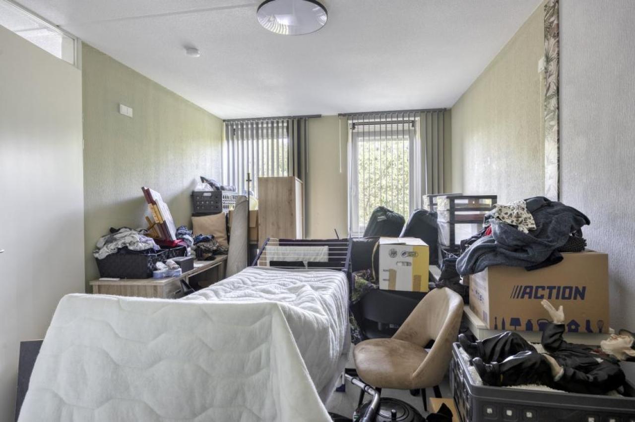 housePhoto
