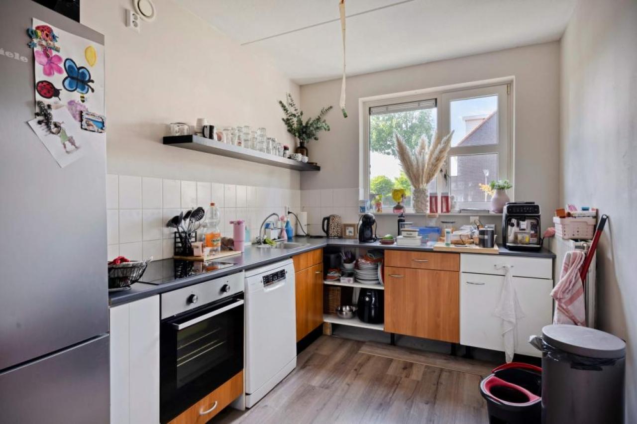 housePhoto