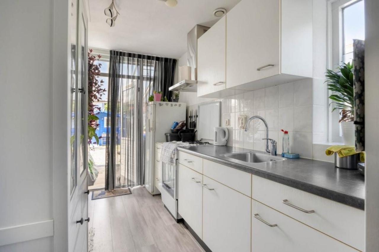 housePhoto