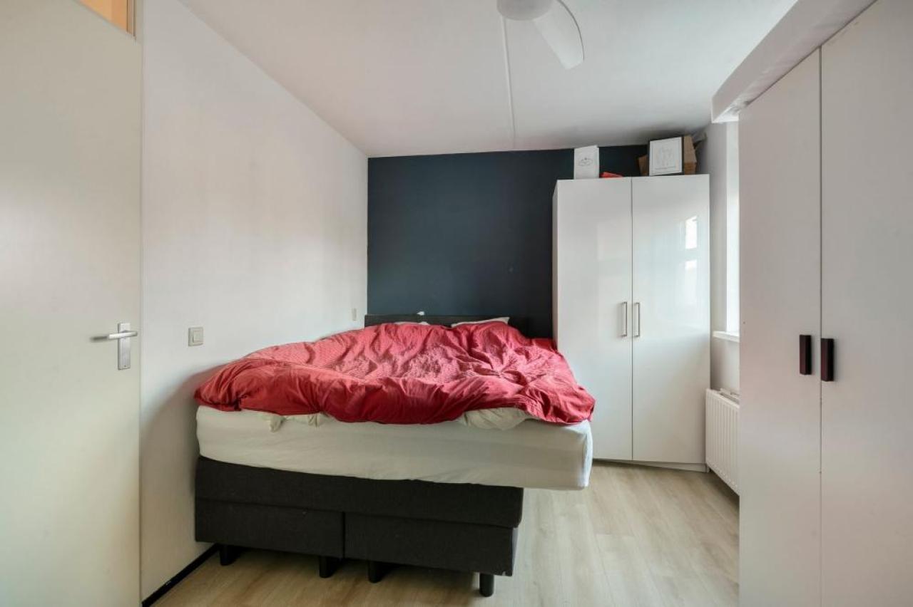 housePhoto
