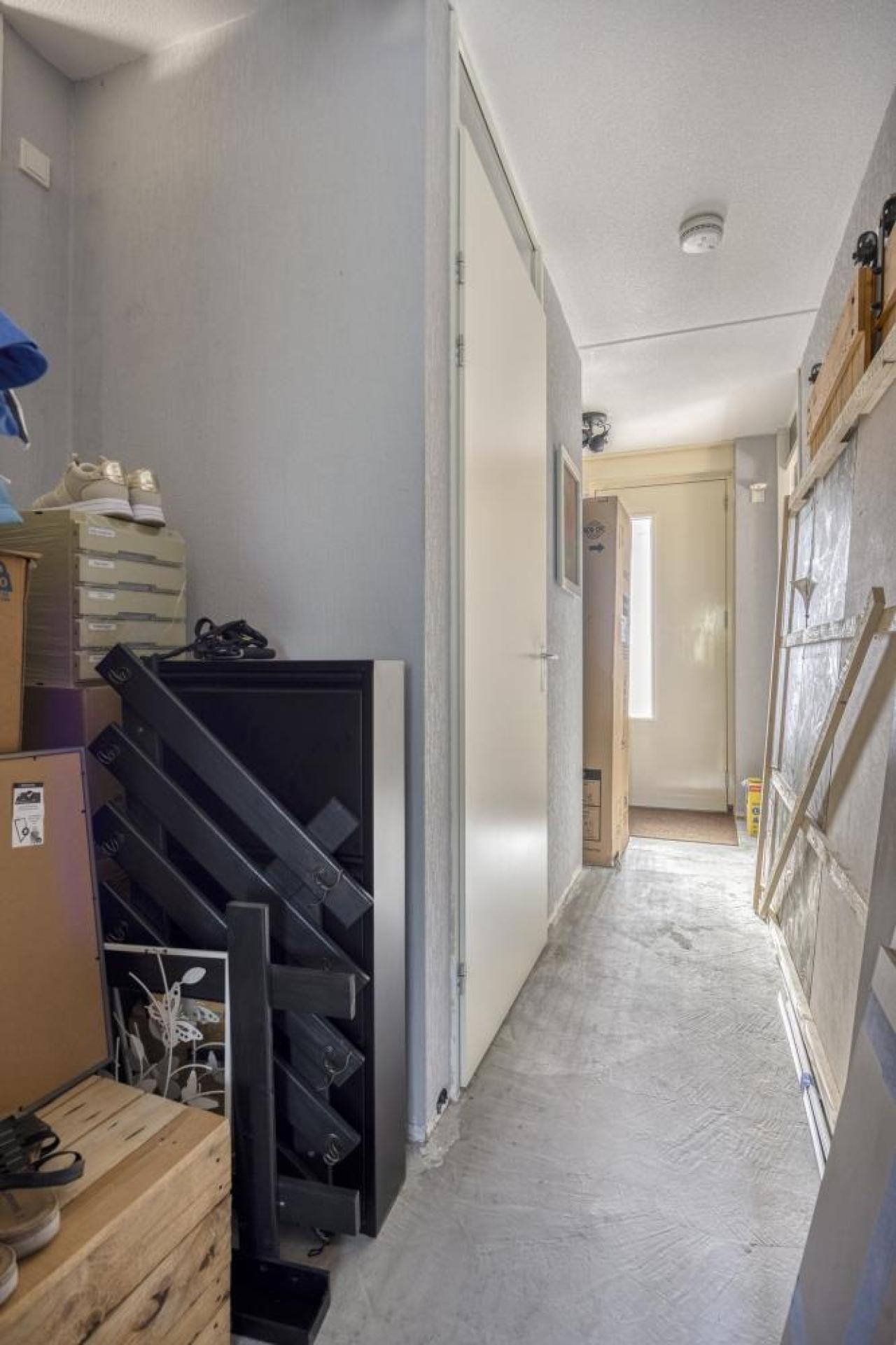housePhoto