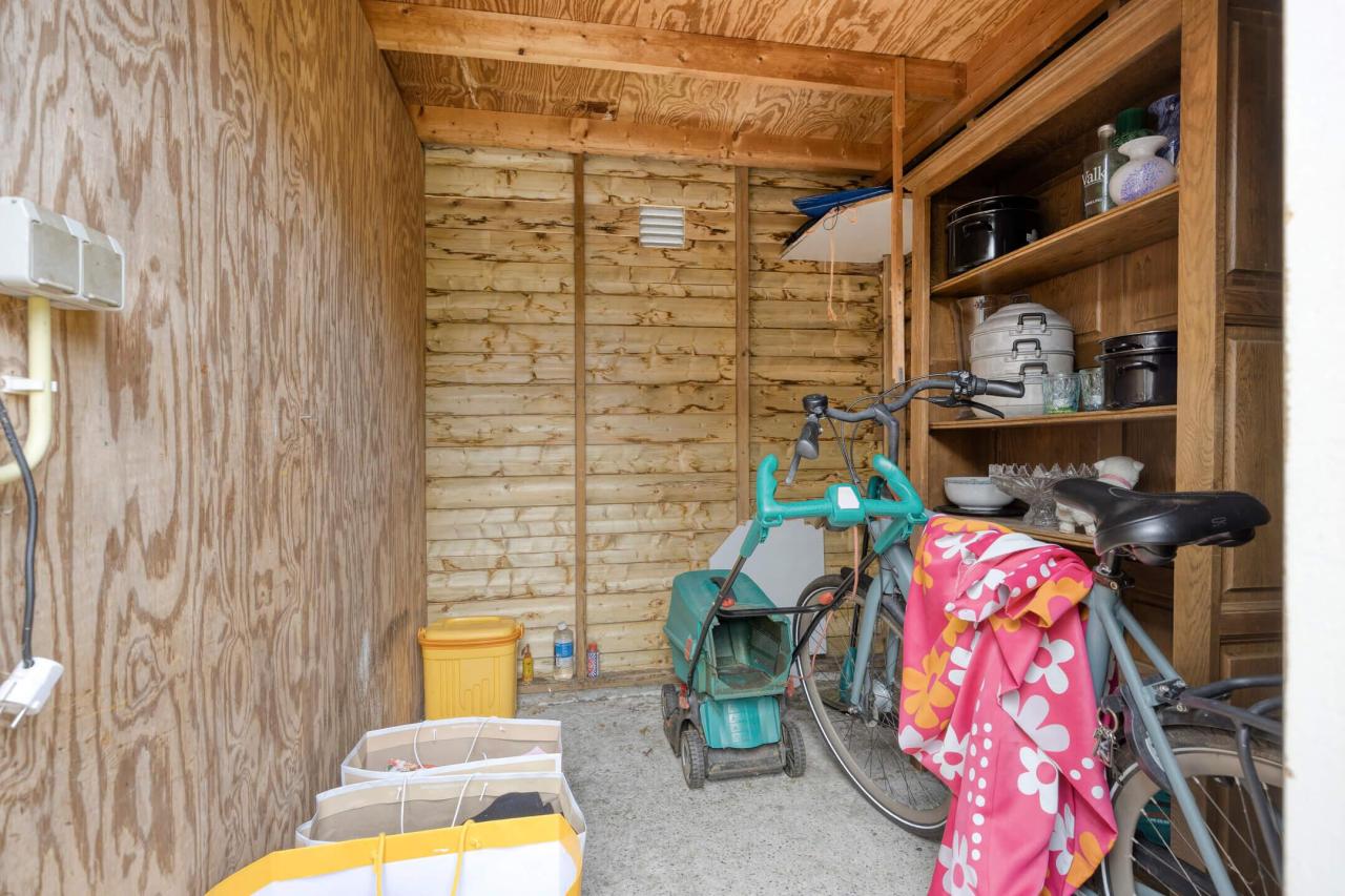housePhoto