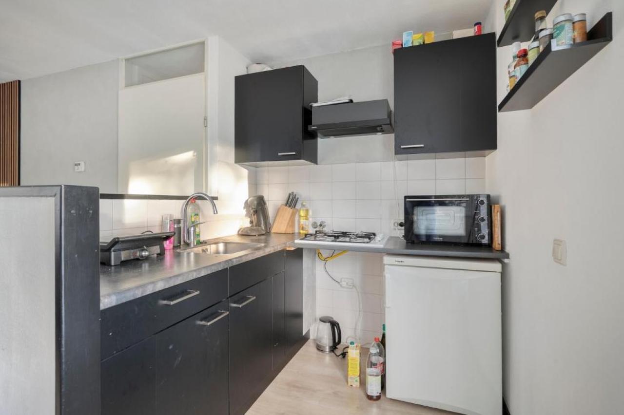housePhoto