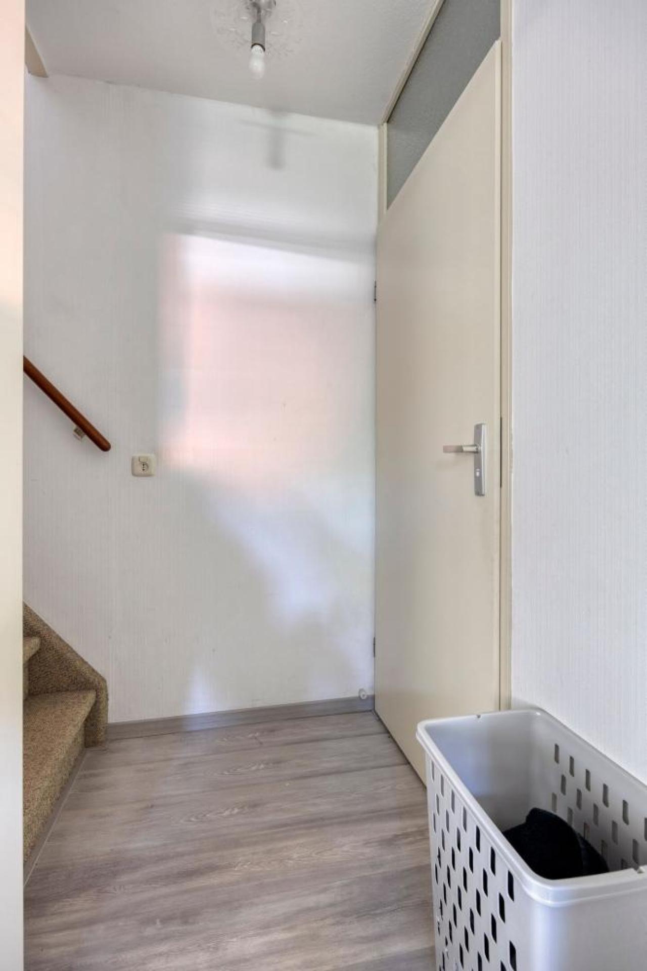housePhoto