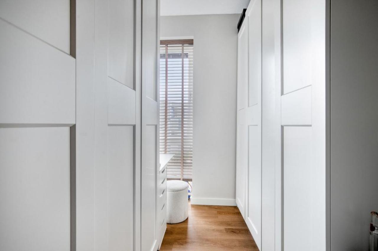 housePhoto
